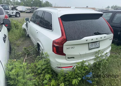 2016 Volvo Xc90 T6 Inscription из США, поврежденный, VIN YV4A22PL6G1030065